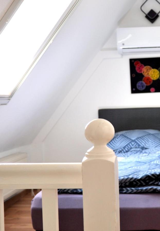 Gemuetliche Dachwohnung Mit Kleiner Oder Grosser Dachterrasse Nebeneinander Wolmirstedt المظهر الخارجي الصورة